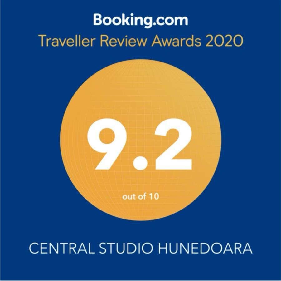 Central Studio Vajdahunyad Kültér fotó