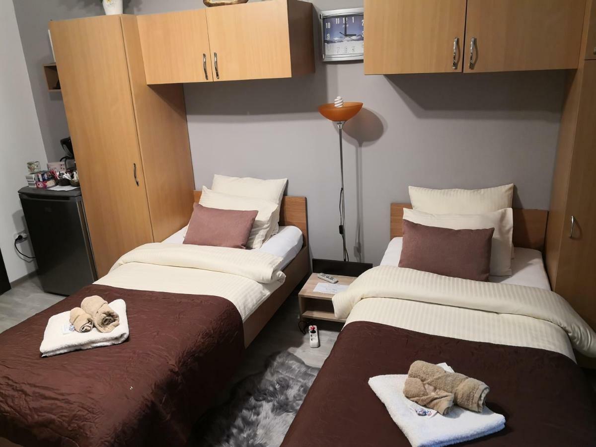 Central Studio Vajdahunyad Kültér fotó